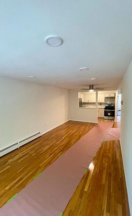 1st image of 3309 Wickham Ave Floor 2