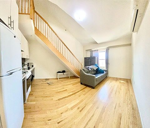 2nd image of 3051 Brighton Third St #305