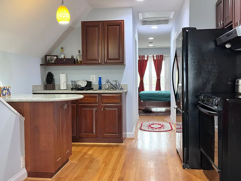 4711 Rosedale Ave — Photo 6