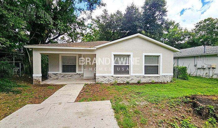 1st image of 3112 E Osborne Ave