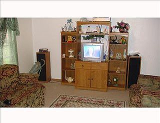 2nd image of 2294 Harry St