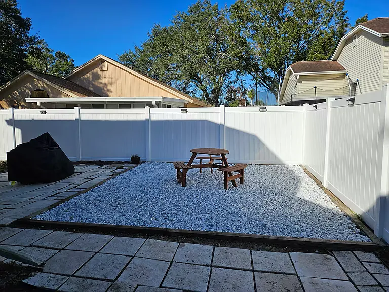 5485 Friarsway Dr — Photo 26