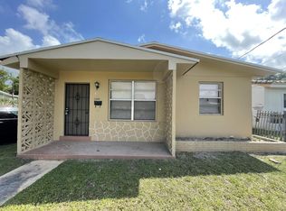 1300 NE 146th St #1, Miami, FL 33161