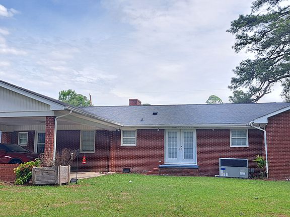 2nd image of 1304 Stockton Rd