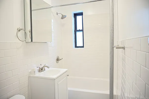 Rented by Compass | media 12