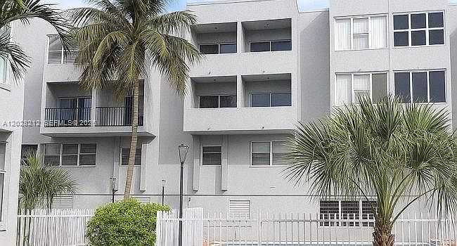 1st image of 1555 W 44th Pl APT 203