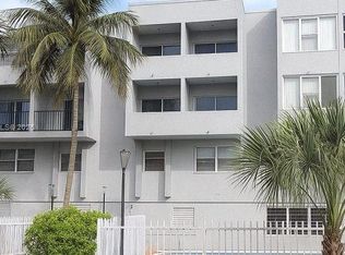 St Andrews Court Condo, Hialeah, FL 33012