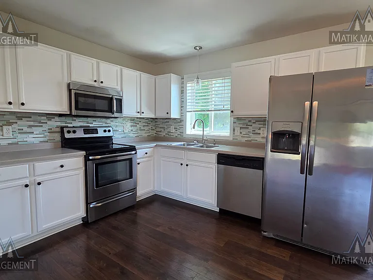 4287 Trumpeter Dr SE — Photo 10