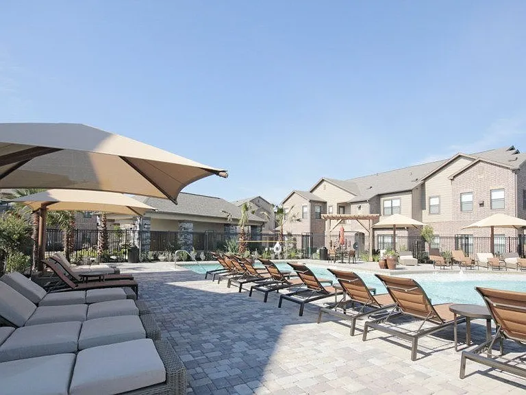 IMT Cinco Ranch — Photo 15