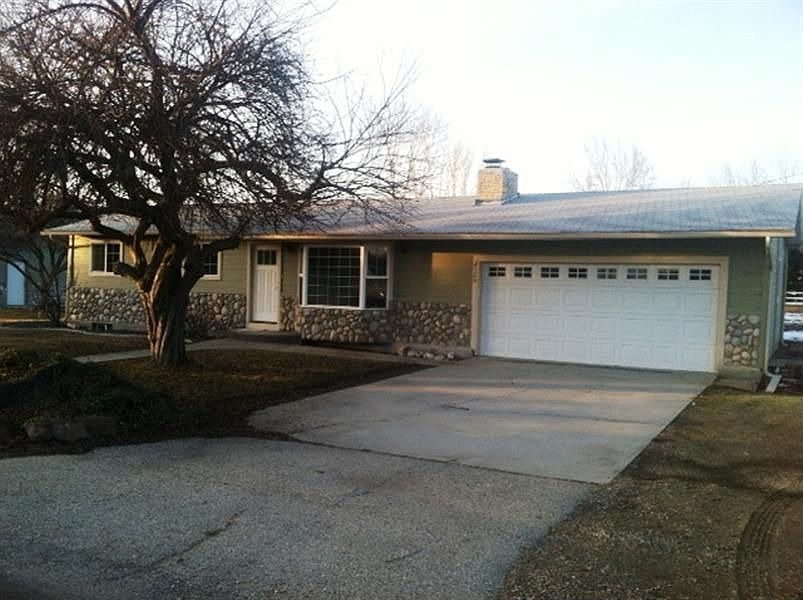 2nd image of 2120 E Karen Dr