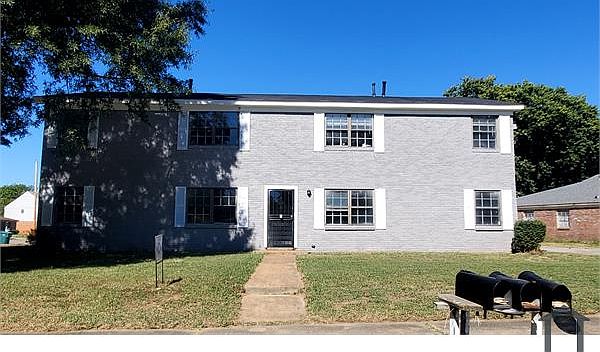 1st image of 3245 Forest Brook Dr