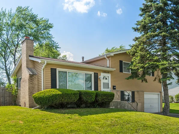 18950 S Willow Ave, Country Club Hills, IL 60478