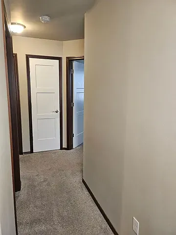 423 S Kansas Loop — Photo 12