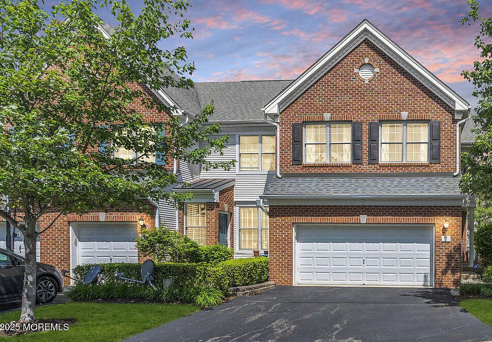 7 Hummingbird Drive, Manalapan, NJ 07726 | Zillow