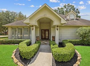 5203 Valkeith Dr, Houston, TX 77096