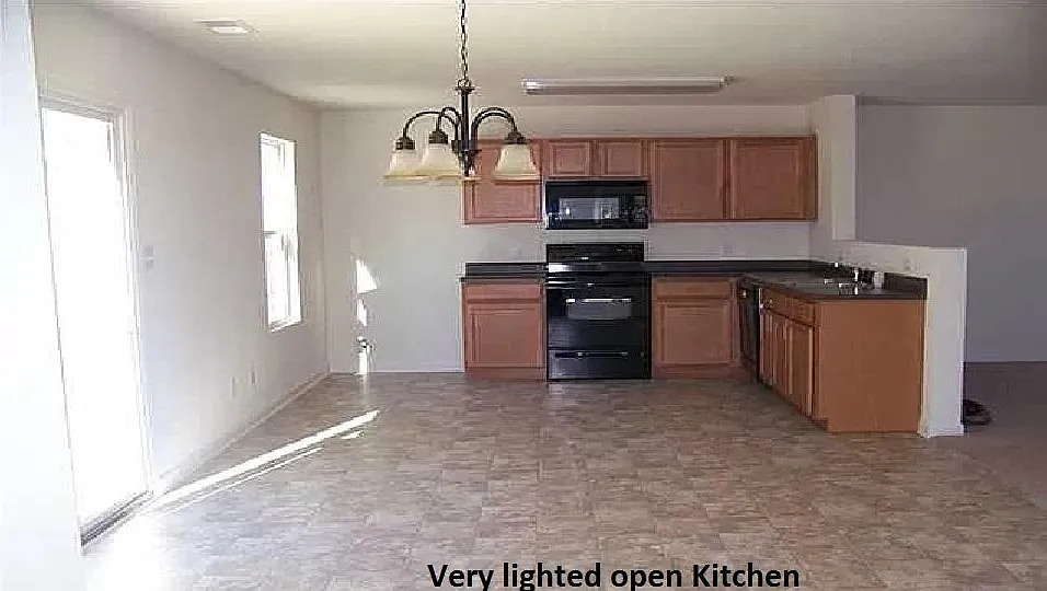 195 Sagebrook Dr — Photo 3