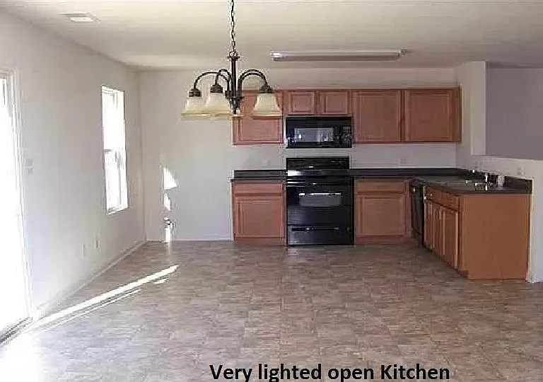 195 Sagebrook Dr — Photo 3