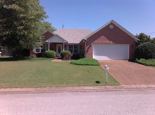 17 Walnut Grove Cv, Jackson, TN 38305