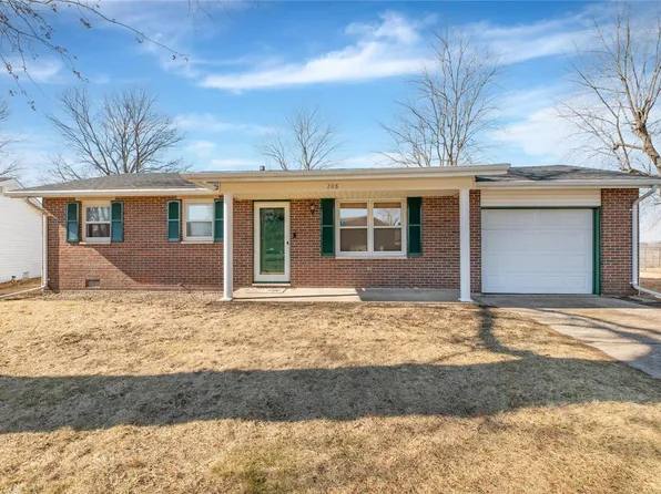 208 Belvedere Cir, Brighton, IL 62012