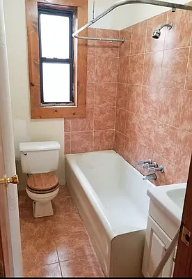 Rented by Candid Listings LLC | media 4