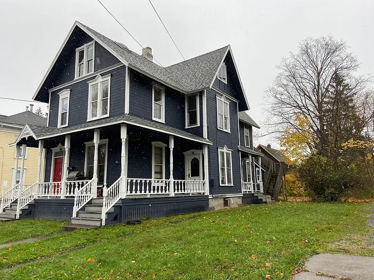 56 Lincoln Ave — Photo 12