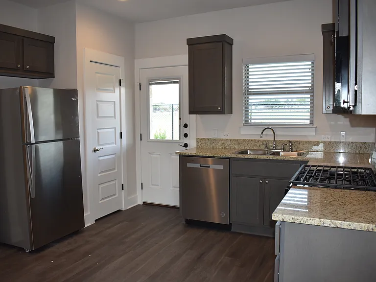 Windermere Parke Garden Villas — Photo 54