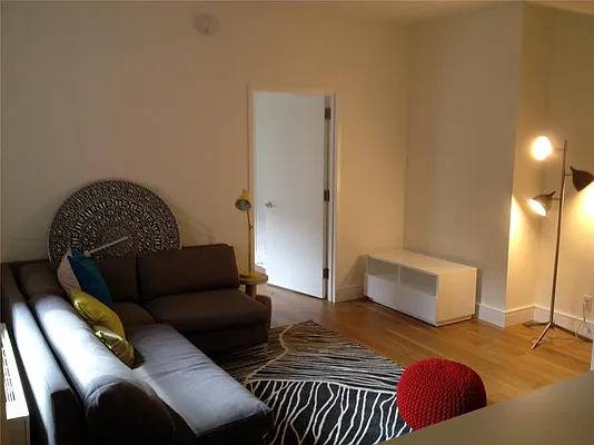 Rented by Mark David | media 38