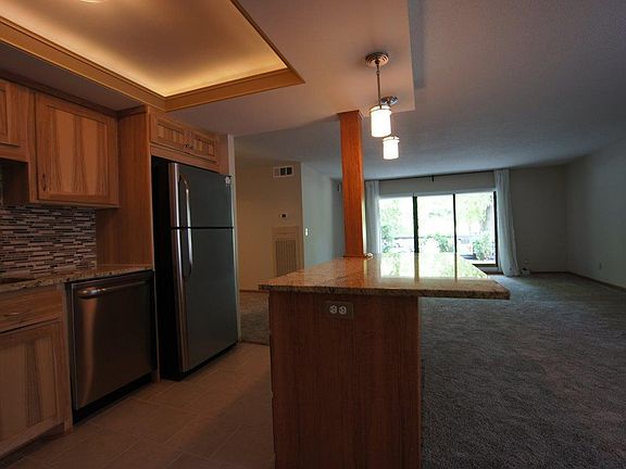 3rd image of 2885 Knox Ave S APT 808