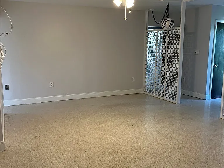 2031 Maravilla Cir — Photo 5