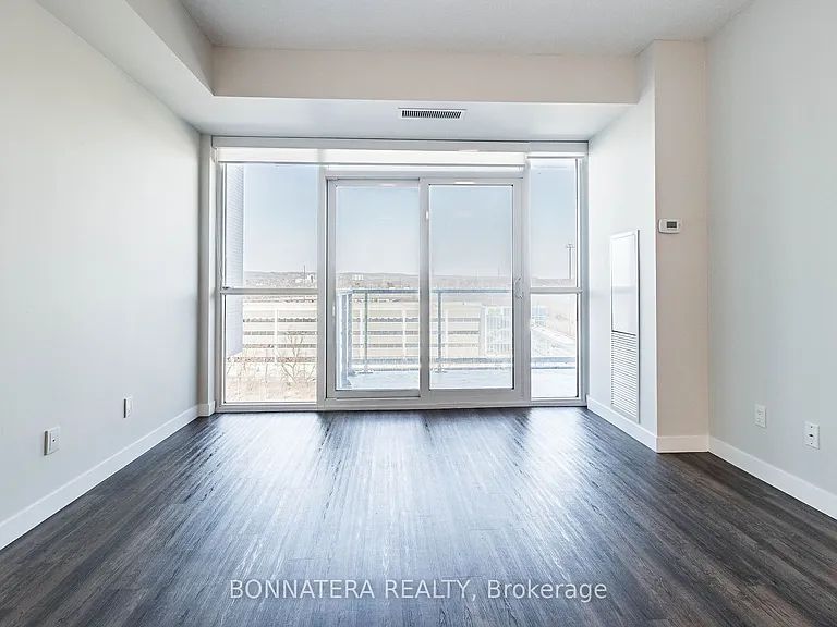 2081 Fairview St #803 — Photo 24