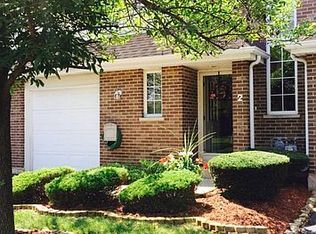 11030 S Roberts Rd UNIT 2, Palos Hills, IL 60465