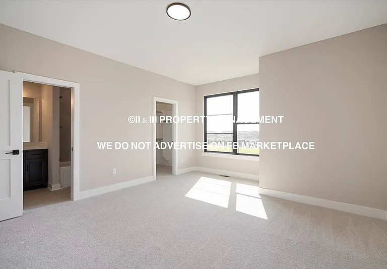 9581 Jupiter St — Photo 29