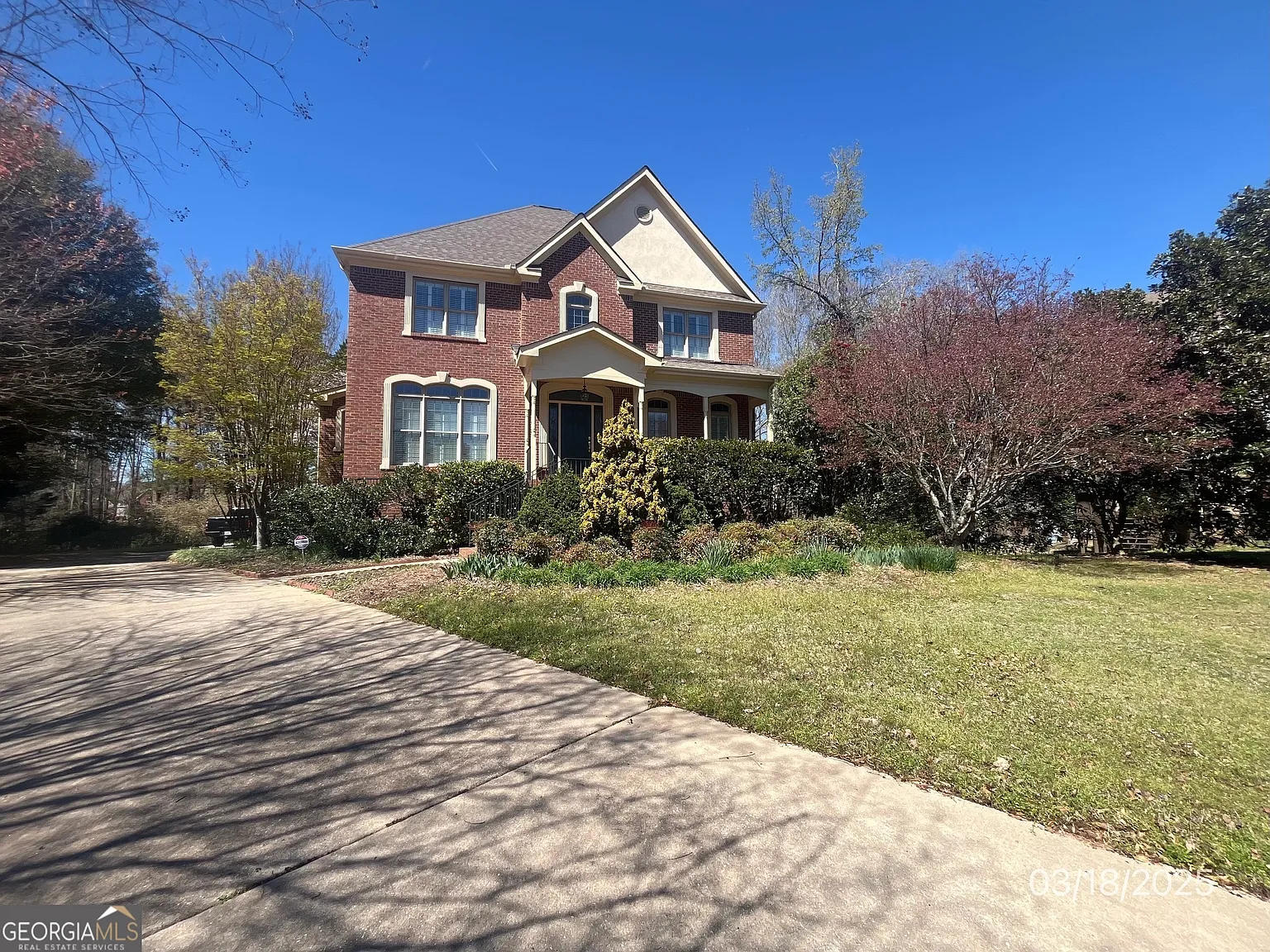 4 bed, 7.0 bath, 3085 sqft, $3,400 — Photo 1
