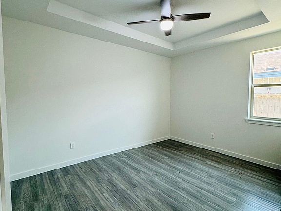 5th image of 418 Cienega Ln