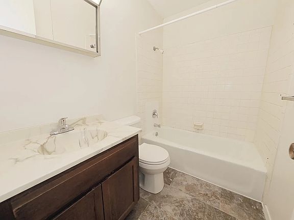 5th image of 2825 N 47th St #2