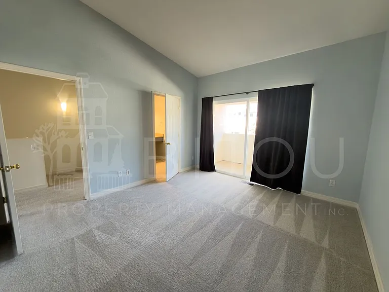 4241 Prestige Point — Photo 8