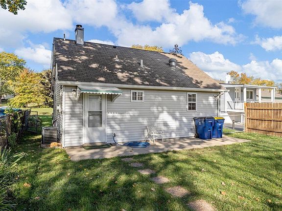 5th image of 3808 Long Dr