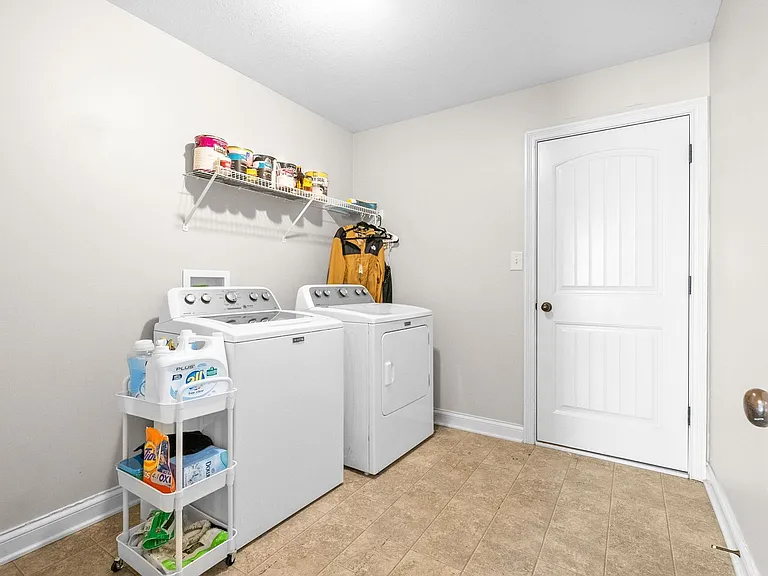 3479 Bradfield Dr — Photo 22