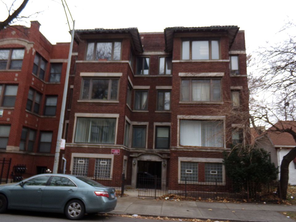 1st image of 7208 S Yates Blvd #3