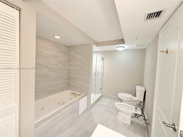 1800 Sunset Harbour Dr #1211 — Photo 5