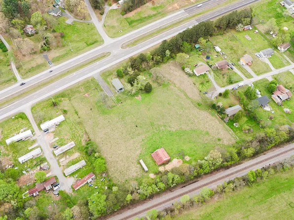 14861 Rhea County Hwy, Evensville, TN 37332