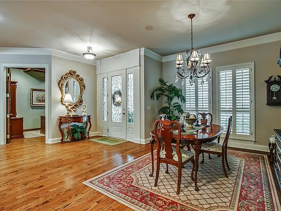 4th image of 7006 Lismore Ct