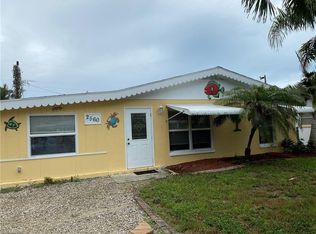 2560 Tamarind St, Saint James City, FL 33956