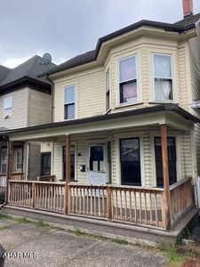 104 E 2nd Ave, Altoona, PA, 16602