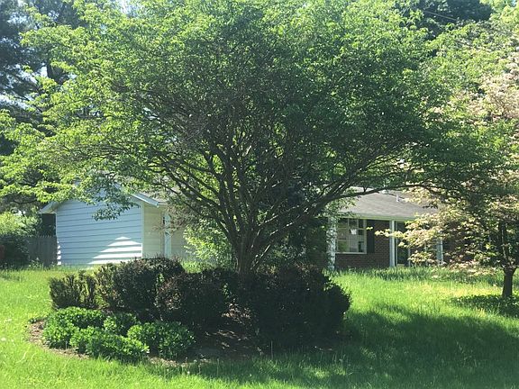4th image of 17741 Cliffbourne Ln
