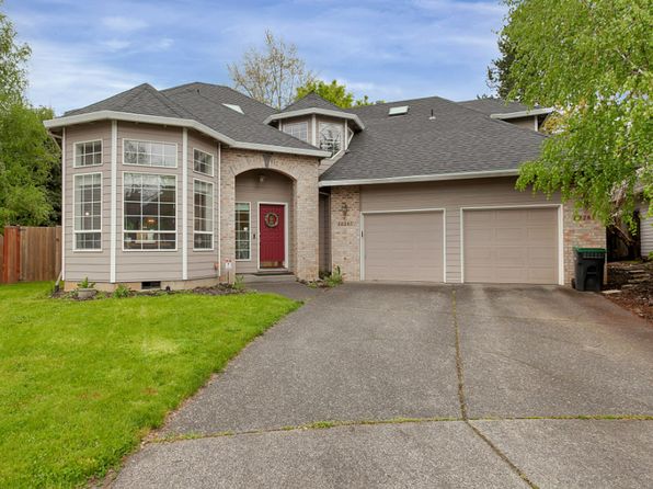 10267 SW Elise Ct