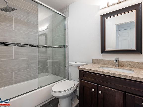 4th image of 440 Roosevelt Ave APT 6