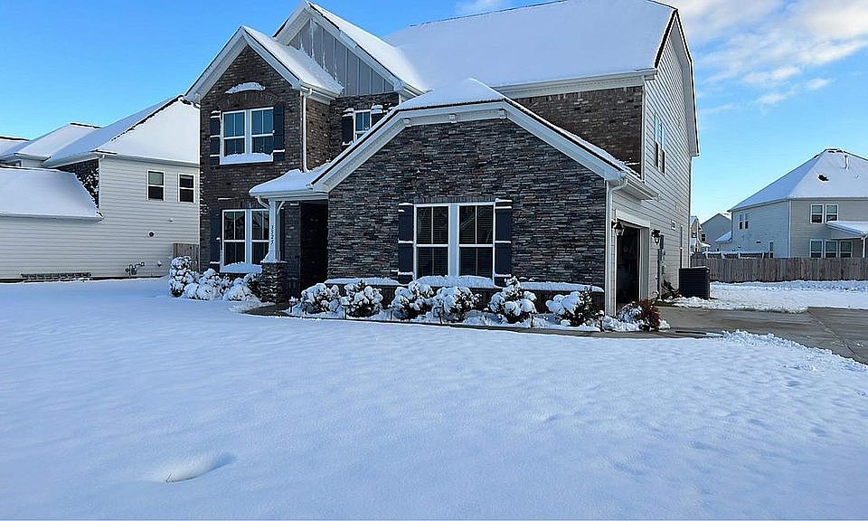 2nd image of 3525 Blackwell Blvd