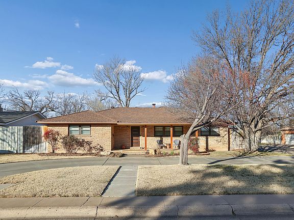 3rd image of 3600 S Rusk St