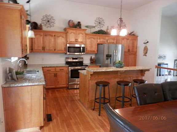5th image of 3406 W Devonshire Dr